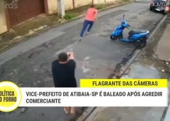 Vice-prefeito de Atibaia-SP é baleado após agredir comerciante; veja o vídeo
