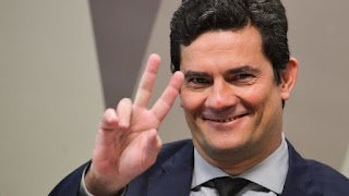 Moro ironiza PT após ação movida por deputados petistas: “é partido político ou grupo de comediantes?’