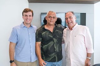 Primavera: ‘Rômulo Pão com Ovo’ elogia atuação de FBC, reafirma apoio a Miguel Coelho para governador e critica gestão do PSB