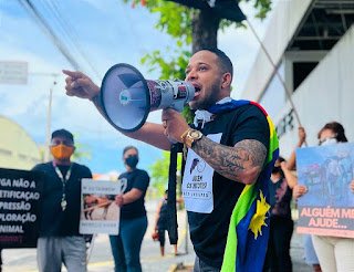 Em meio às chuvas, ativista Douglas Brito alerta para situação dos abrigos para pessoas em situação de rua no Recife