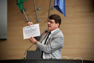 ‘Ações nas áreas de risco deixaram de ser prioridade nas gestões do PSB no Recife’, diz Alcides Cardoso