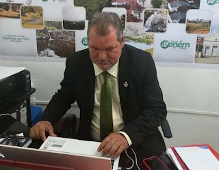 Gravatá: Neném de Uruçu propõe distribuição gratuita de material escolar e fardamento para alunos da rede pública municipal