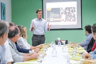 Em reunião no Sindaçúcar-PE, Miguel Coelho apresenta diretrizes do seu plano de governo