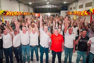 Araçoiaba: Danilo Cabral conta com apoio do prefeito e de ex-candidato a prefeito