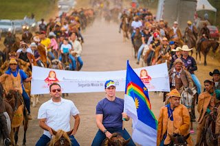 Miguel Coelho participa da 52ª Missa do Vaqueiro de Serrita