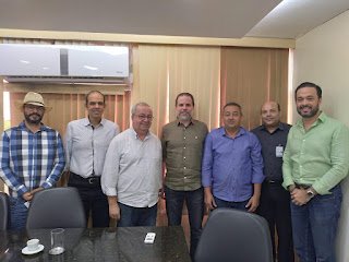 Gravatá pode aderir ao uso de biofertilizante produzido pelo CEASA; possibilidade visa fortalecimento da agricultura e surgiu após visita do prefeito ao novo presidente do CEASA