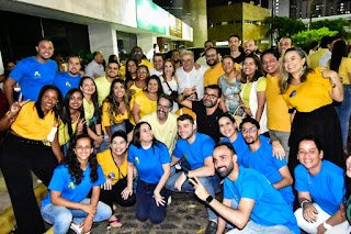 Deputado federal Augusto Coutinho marca presença na convenção da Frente Popular
