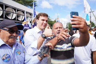 Em Gravatá, Miguel diz que água será questão de honra em seu governo