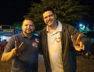Dobrando para estadual e federal, Leandro Karioka e Dr. Waldir Tenório percorrem ruas de Gravatá e conversam com eleitores; dupla está confiante em “vitória de Marília Arraes”