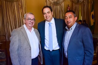 Prefeito e Secretário de Agricultura de Gravatá cumprem agenda com Paulo Câmara