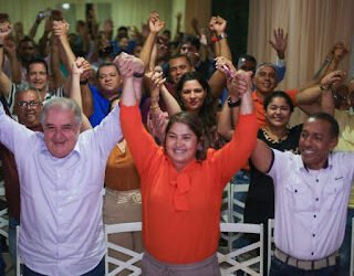 Augusto, Cláudia, Lupércio e Danilo inauguram comitê em Olinda