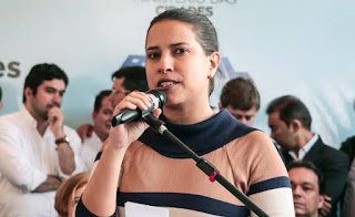 À Justiça Eleitoral, Raquel Lyra declara possuir R$ 11 mil em bens