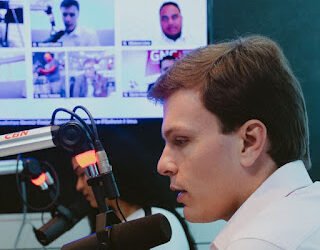 Miguel Coelho reafirma compromisso com reestruturação do metrô e alfineta grupo Ferreira: “…a incompetência está aqui ao lado”