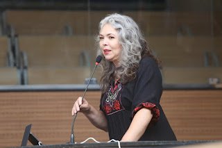 Na Câmara do Recife, Liana Cirne parabeniza Lula e Raquel pelo resultado das eleições