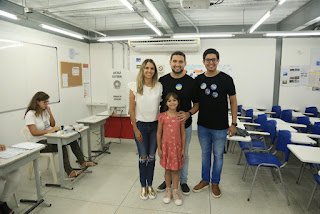 Andreza e Romero Albuquerque registraram voto no Recife e se encontraram com Miguel Coelho: “Esse momento é de esperança”
