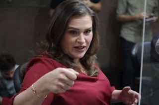 Campanha de Marília esconde Paulo Câmara, João Campos e até Sebastião Oliveira, seu candidato a vice