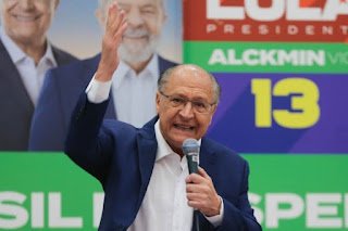 Transição começa com foco no Auxílio Brasil e no reajuste do mínimo