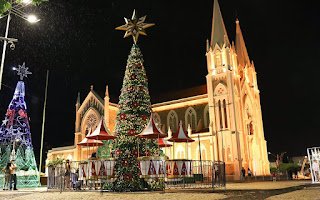 Em Petrolina, Simão Durando anuncia edição do Natal Luz