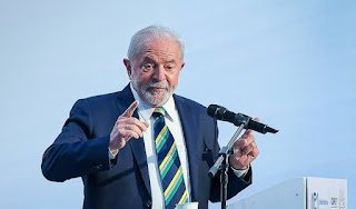 Lula diz que vai cobrar apoio de evangélicos a vacinas ou responsabilizar igrejas por mortes