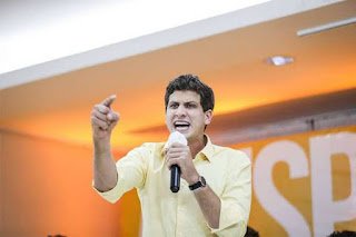 Reeleição de João Campos ameaçada por um governo que ainda nem começou – Por Ismael Alves
