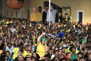 Prefeitura do Recife paga R$ 50 mil para ex-jogador comentar jogo do Brasil e ele não vai ao evento; entenda