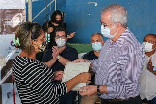 Moradia Legal em Gravatá: mais títulos de propriedade serão entregues aos moradores do Porta Florada