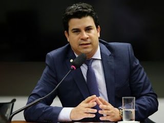 PT de Pernambuco quer Carlos Veras como ministro de Lula