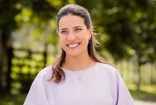 Raquel Lyra reúne gestores municipais em Caruaru