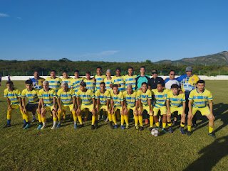 Futebol amador de Gravatá fatura títulos de campeão sub-17 e vice nas categorias sub-15 e sub-20 em copa realizada em Panelas; incentivador do desposto, Neném de Uruçu comemora conquistas