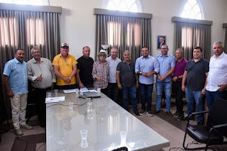 Atuação de vereadores em parceria com a prefeitura de Gravatá assegura funcionamento do abatedouro público: “Legislativo e Executivo honrando o compromisso com as pessoas”, afirma Neném de Uruçu