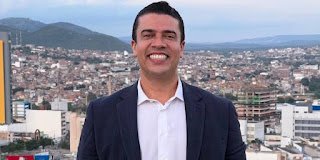 A hiperbólica aprovação popular de Rodrigo Pinheiro, prefeito de Caruaru – Por Ismael Alves