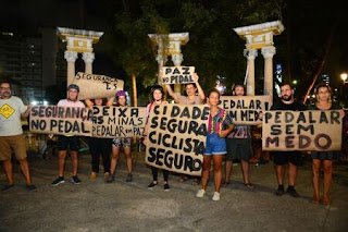 Violência: em protesto no Recife, ciclistas e entidades em defesa da mobilidade pedem mais segurança