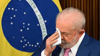 Lula perde muito mais do que ganha em briga de foice com o Banco Central Lula perde muito mais do que ganha em briga de foice com o Banco Central