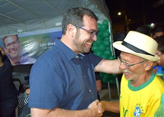 Léo Giestosa anuncia edição do programa “Abraçando Gravatá” no Bairro Novo; evento social será realizado em 14 de março