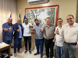 Pré-candidato a prefeito de Altinho, Segundinho de Dr. Israel conhece estrutura administrativa de Vitória de Santo Antão e recebe apoio de Paulo Roberto para as eleições 2024