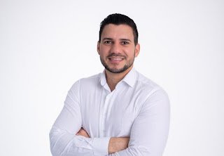 “Tenho pretensão e o povo está pedindo “: Allyson Oliveira admiteQue vai disputar prefeitura de Altinho “Tenho pretensão e o povo está pedindo “: Allyson Oliveira admiteQue vai disputar prefeitura de Altinho