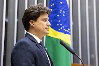 Lucas Ramos se posiciona contra extinção da Funasa: “Não se apresenta como melhor solução para o desafio que é a expansão do saneamento no país”