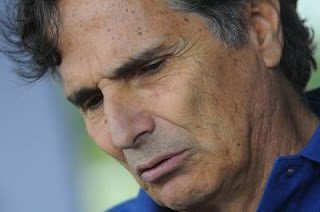 Nelson Piquet é condenado a pagar R$ 5 milhões por falas racistas contra Hamilton