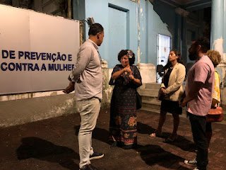 Dani Portela fiscaliza espaço para escuta de crianças e adolescentes vítimas de violência