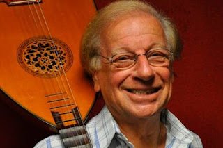 Morre o músico, crítico e humorista Juca Chaves, aos 84 anos, em Salvador