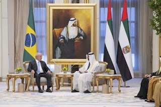 Em Abu Dhabi, Lula diz que EUA e Europa contribuem para “continuidade” da guerra na Ucrânia