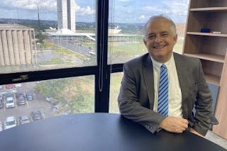 Programa de passagens a R$ 200 deve começar já em agosto, diz Márcio França; medida visa assentos ociosos