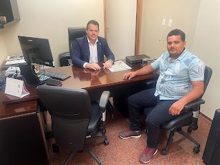 Durante encontro com France Hacker, Dode Flores busca conquistas para Gravatá e debate eleições 2024