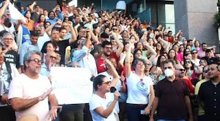 Após rejeitar proposta imposta pelo TJPE, servidores do judiciário voltam a protestar no Recife nesta quinta-feira (25)