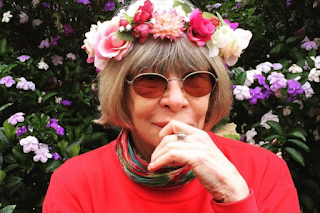 Morre Rita Lee, rainha do rock brasileiro, aos 75 anos Morre Rita Lee, rainha do rock brasileiro, aos 75 anos