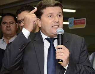 Sairé: ex-prefeito Fernando Pergentino tem contas reprovadas na Câmara Municipal