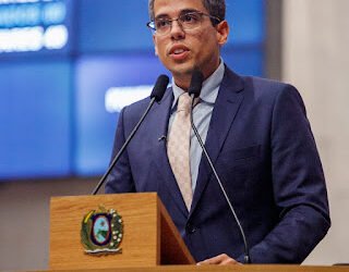 Jarbas Filho quer isenção parcial na taxa de renovação da CNH para pessoas com 50 anos ou mais