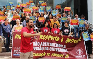 Servidores do TJPE fazem mobilização na Alepe nesta quarta (21) por alteração no PL enviado  pelo TJPE sem negociação com a categoria