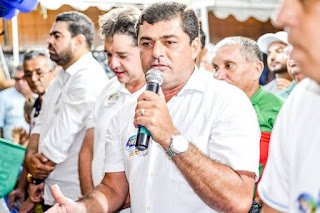 Chã Grande: em meio a crise financeira, base aliada garante aprovação de PL autorizando Diogo Alexandre a contratar empréstimo de até R$ 30 milhões; FPM entra como garantia Chã Grande: em meio a crise financeira, base aliada garante aprovação de PL autorizando Diogo Alexandre a contratar empréstimo de até R$ 30 milhões; FPM entra como garantia