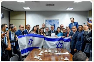 Embaixador de Israel pediu apoio à oposição contra posição “branda” de Lula